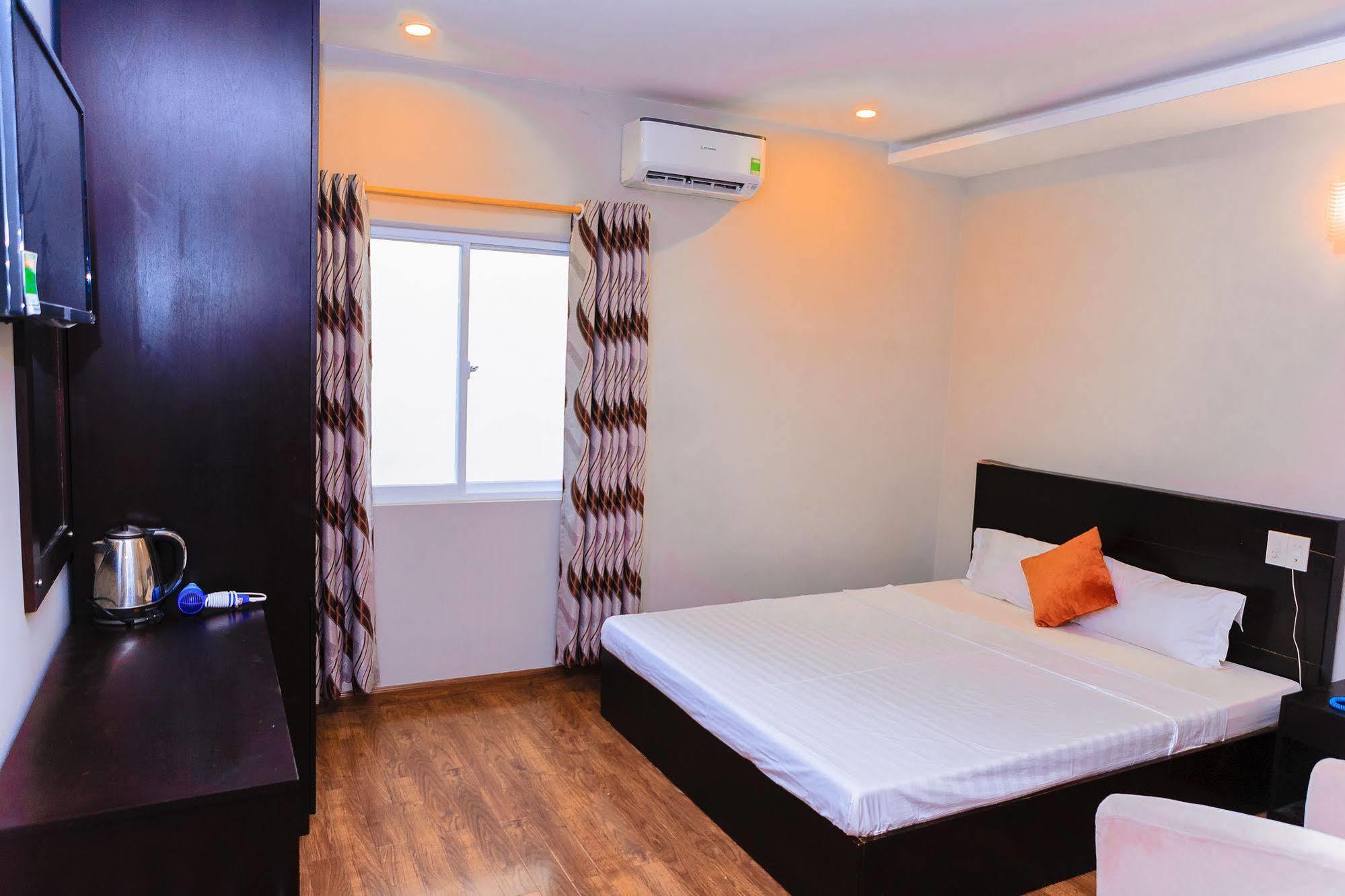 Cosmos Hotel Nha Trang By Ht Экстерьер фото